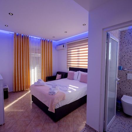 Vila Veli Brothers Sarandë 外观 照片